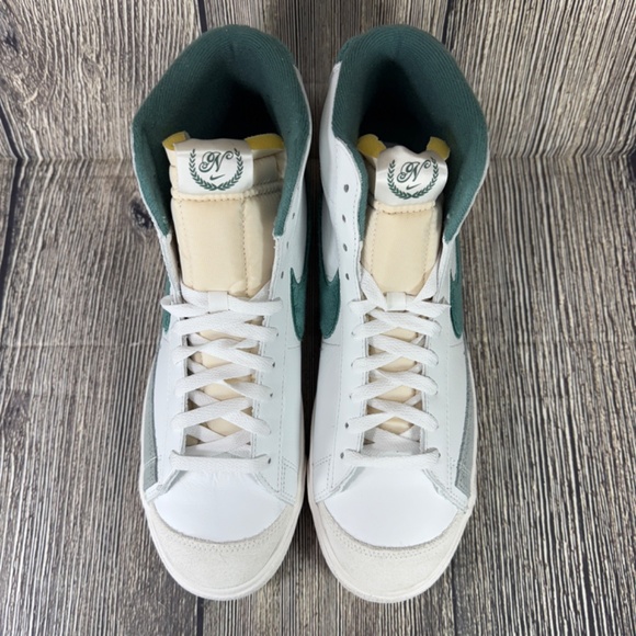 Nike Blazer Mid 77 PRMSummit White/Bicoastal Green/Phantom Mens FN5822-100 - Picture 5 of 8